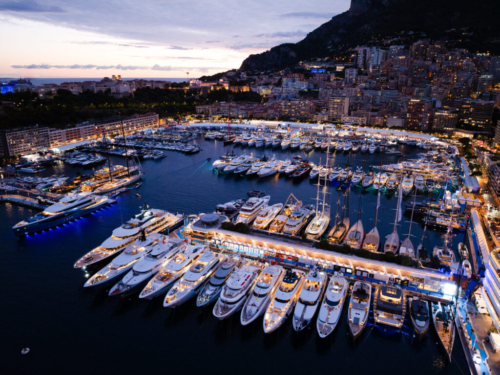Cannes Yachting Festival – Vista panorámica del Vieux Port